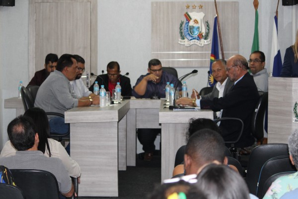 Segunda Sessão Ordinária do Segundo Período foi realizada; fotos e vídeo